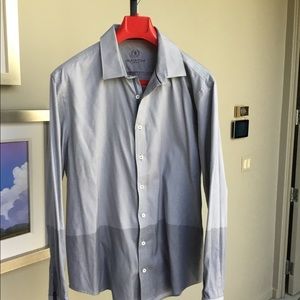 Beau full Men’s Bugatchi Gray and White Shirt